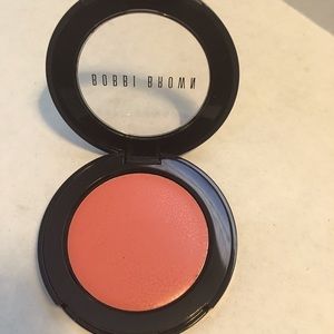 Brand new Bobbi Brown pot rouge Calypso Coral